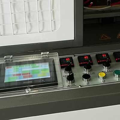 Πιάτο εγγράφου πρόχειρων φαγητών που κατασκευάζει τηγανισμένα τα μηχανές σούσια χαρτοκιβωτίων κοτόπουλου